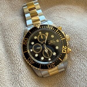 Invicta Men's 1772 Pro Diver Quartz Chronograph Black Dial Watch